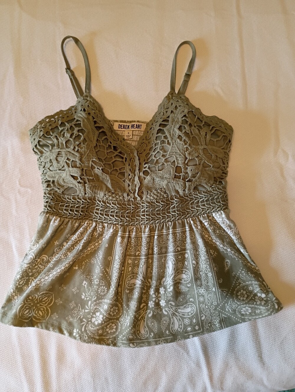 Derek Heart Sage Green Crochet Lace Paisley Bandana Cami Top Small